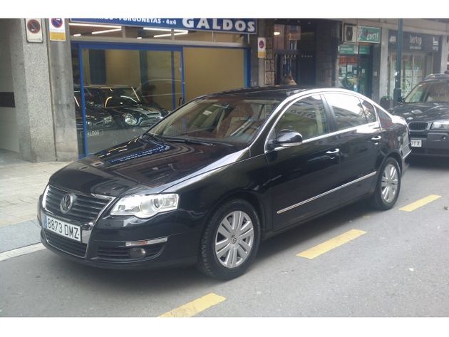 VOLKSWAGEN Golf 1.9TDI Sportline DSG 105