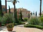 Apartamento con 2 dormitorios se vende en Benahavis, Costa del Sol - mejor precio | unprecio.es