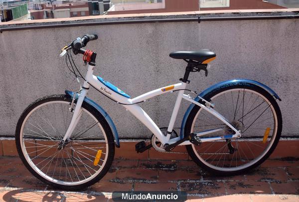 Bicicleta mountain bike bTwin