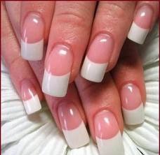 Uñas porcelana 20€