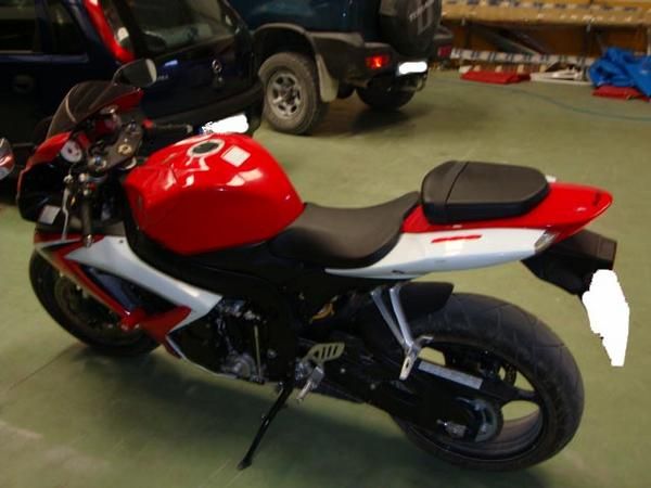 VENDO SUSUKY GSX-R 600
