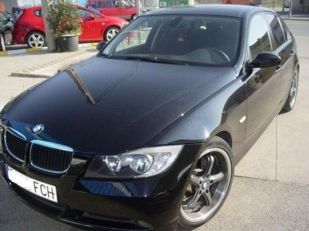 BMW 318 I AUT. - Girona