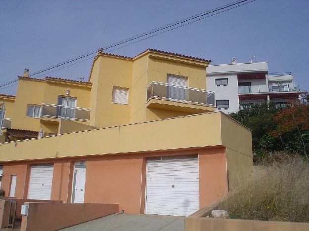 Casa pareada en Segur de Calafell