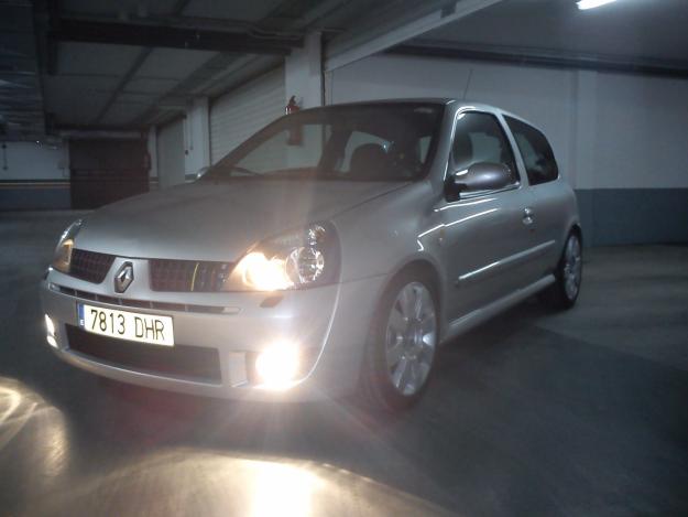 Renault Clio Sport F1 Team