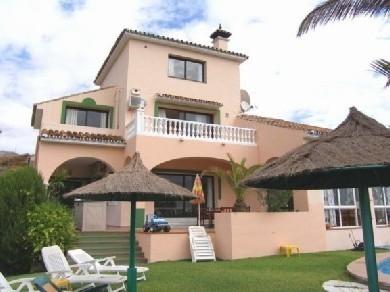 Chalet con 6 dormitorios se vende en Mijas Pueblo, Costa del Sol