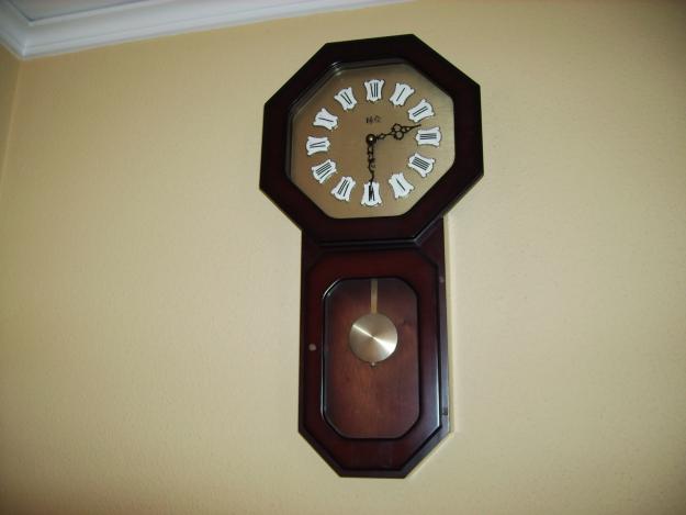 RELOJ DE PARED CON PILA