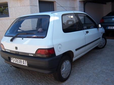 Renault Clio 12  en PONTEVEDRA