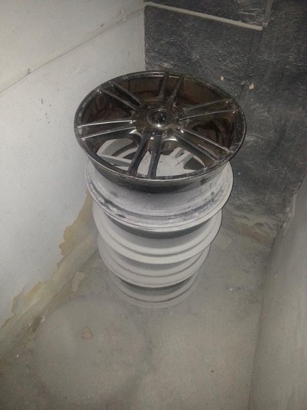 Ruedas de 4 huecos y 5 huecos de 17