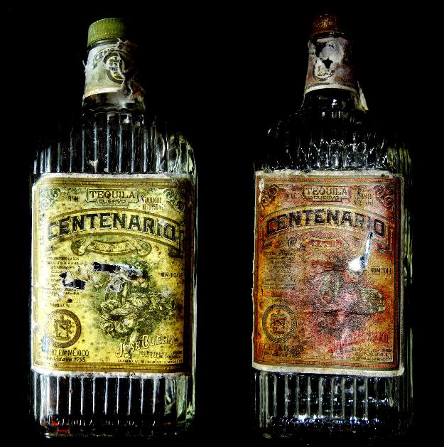Botellas tequila cuervo centenario
