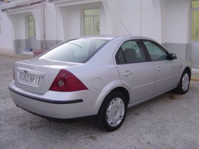 FORD MONDEO TDDI - CADIZ