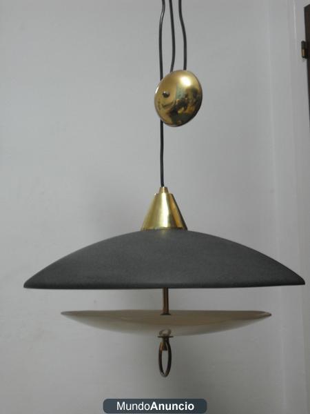 Lámpara de despacho colgante antigua