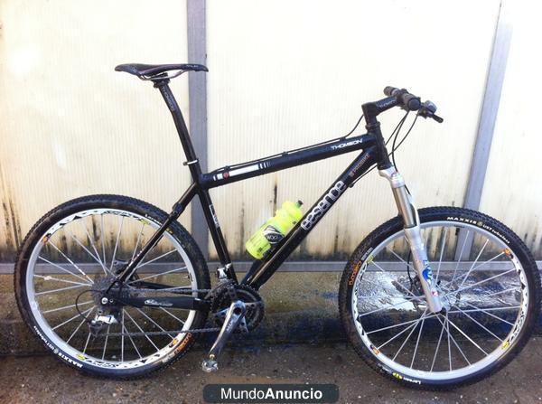 Vendo Mountainbike Commençal full XTR