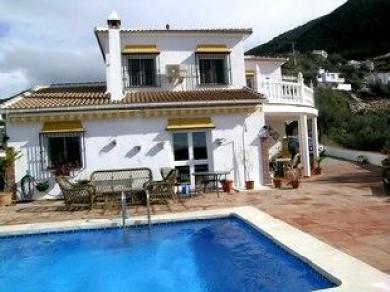 Chalet con 3 dormitorios se vende en Alcaucin, Axarquia