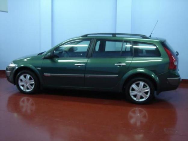 Comprar coche Renault MEGANE GRAND TOUR '04 en Pobra Do Caramiñal