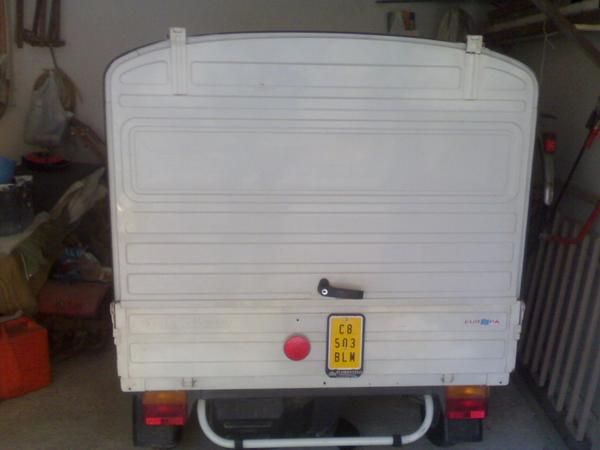 vendo motocarro vespa  muy economico