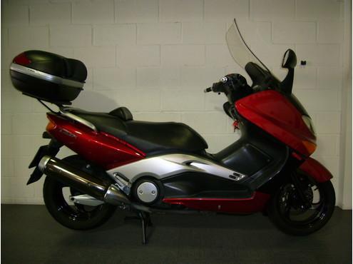 YAMAHA T-MAX 500