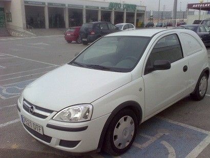 OPEL CORSA VAN 1.3CDTI - Barcelona