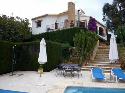 3b  , 3ba   in L'Alfas Del Pi,  Costa Blanca South   - 495000  EUR