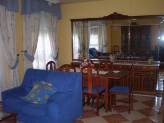 VENDO PISO MUY CENTRICO