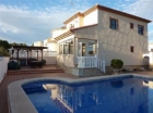 Chalet con 4 dormitorios se vende en Pinar de Campoverde - mejor precio | unprecio.es