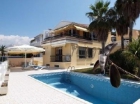 Chalet con 5 dormitorios se vende en Caleta de Velez, Costa del Sol - mejor precio | unprecio.es