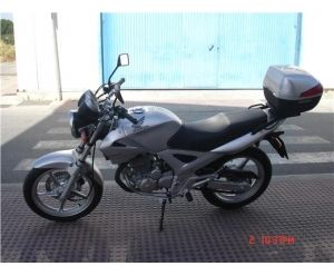 HONDA CBF 250