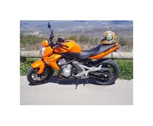 KAWASAKI ER 6