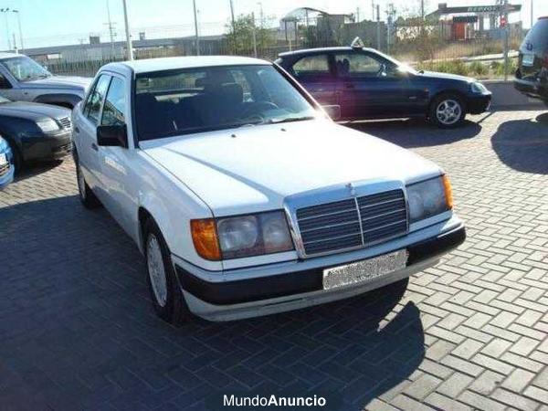 Mercedes-Benz 300 E