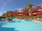 Apartamento con 3 dormitorios se vende en Estepona, Costa del Sol - mejor precio | unprecio.es