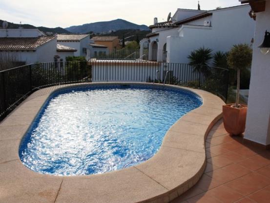 Casa em Monte Pego, Alicante, Espanha com Três Quartos