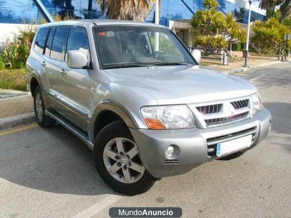 Mitsubishi Montero 3.2 DI-D  AUT.  ** GARANTIA 1