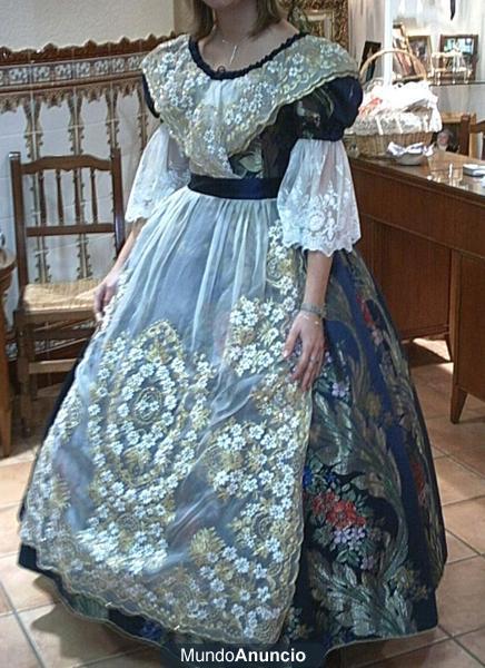 Traje de fallera