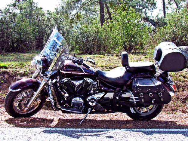 VENDO YAMAHA XVS 1300