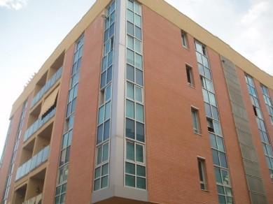 Apartamento con 2 dormitorios se vende en Estepona, Costa del Sol