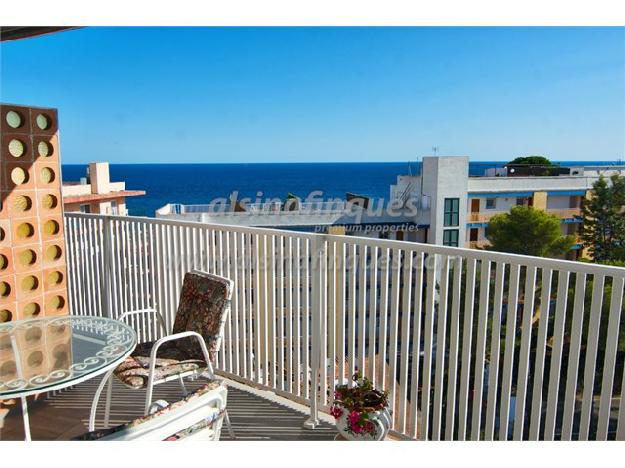 Excelente apartamento, Lloret de Mar, 132 m2, 3 dormitorios, estupendas vistas al mar y a la montaña, gran terraza