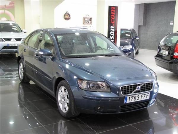 Volvo S40 2.0D Momentum