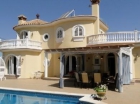Chalet con 8 dormitorios se vende en Alhaurin el Grande - mejor precio | unprecio.es