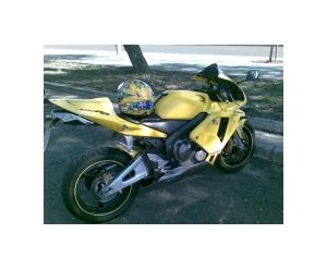 HONDA CBR 600RR