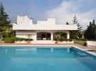 Chalet con 4 dormitorios se vende en Marbella, Costa del Sol - mejor precio | unprecio.es