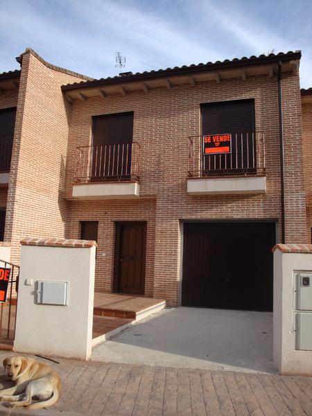 Casa adosada en Montearagón