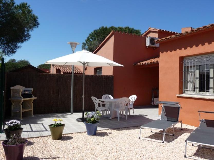 Casa planta baja+altillo a 250m de la playa.Ideal vacaciones en família