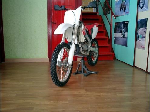 Honda cr 125r '03