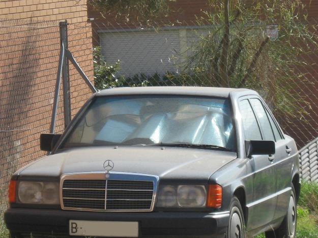 Vendo Mercedes 190 E gasolina