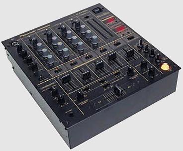 VENDO MIXER - MESA DE MEZCLAS PIONEER DJM-600 NUEVA