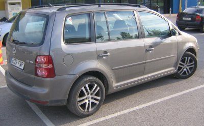 VOLKSWAGEN TOURAN TRAVELER TDI 140 CV DSG XENON - BARCELONA