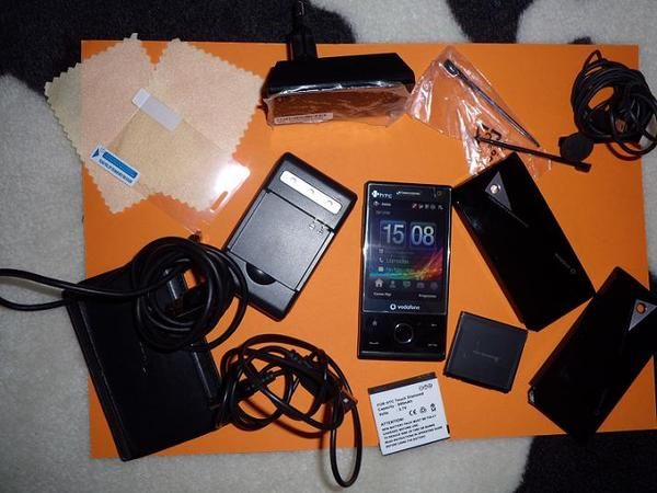 Pack  htc diamond libre e impecable (completíisimo)