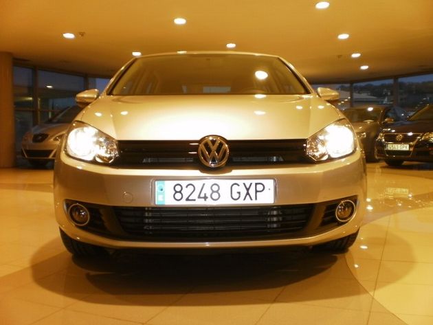 VOLKSWAGEN Golf 1.6TDI CR Bluemotion 105
