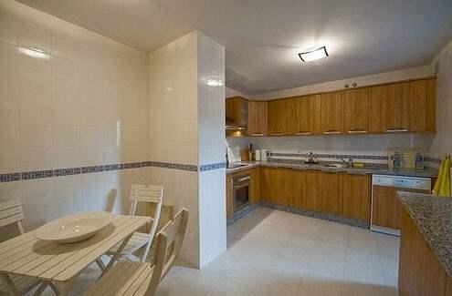 Apartment for Sale in Malaga, Andalucia, Ref# 2875295