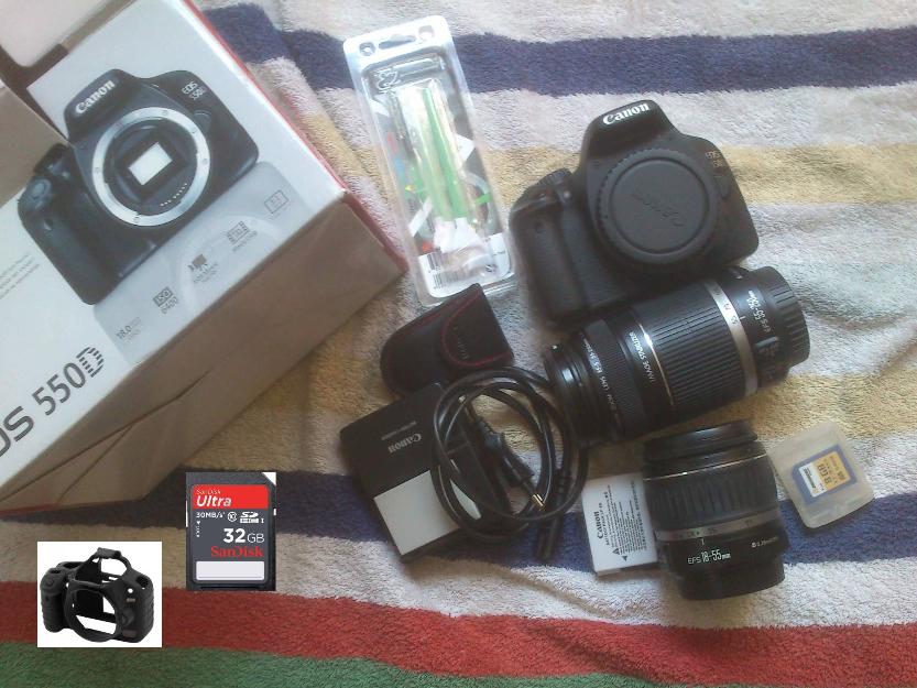Canon 550d + objetivo 18-55 + 55-250 F4-5, 6 + tarjeta 32gb + 2 baterias