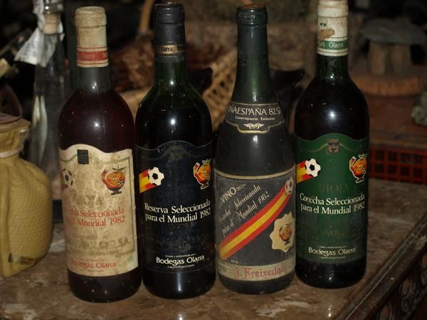 VINOS MUNDIAL 1982